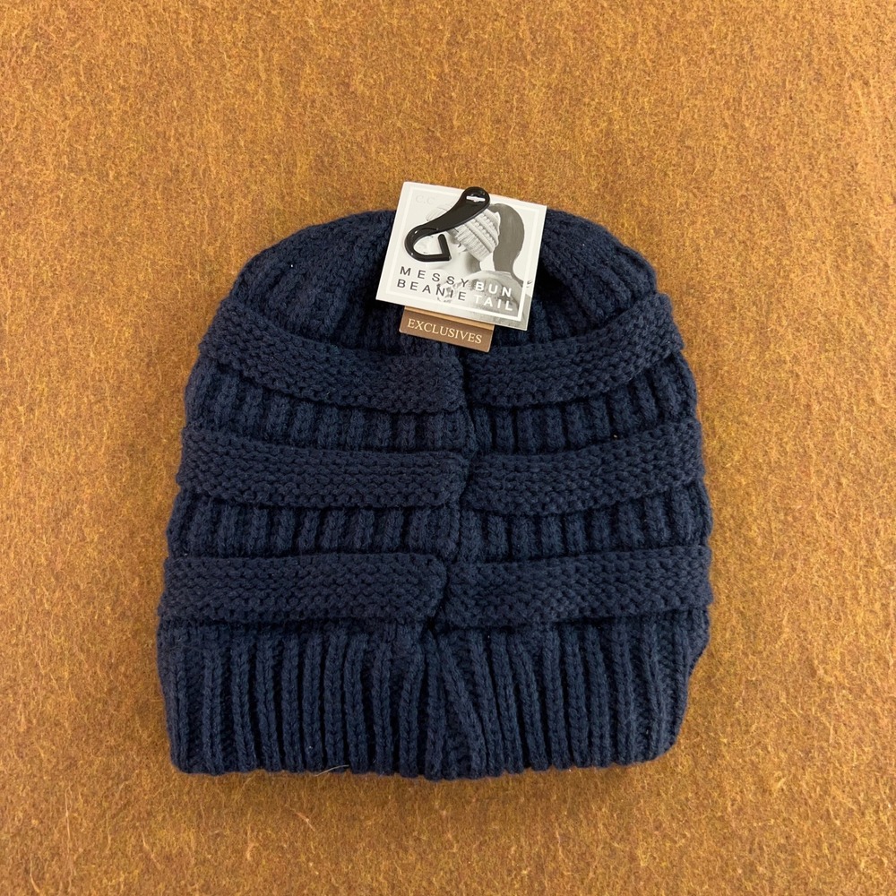 C.C Women OS Navy Blue Knit Messy Bun Beanie Tail Hat NWT